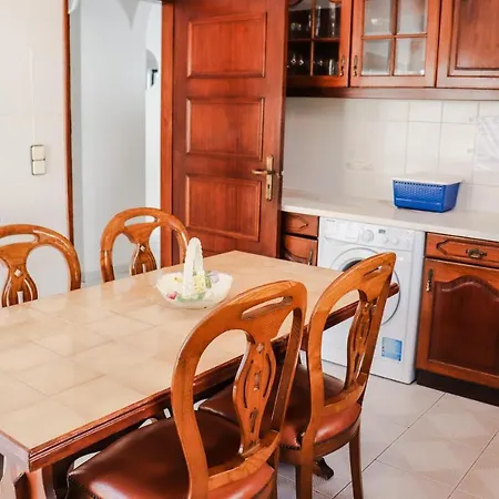 Holiday home Vivenda Miramar *